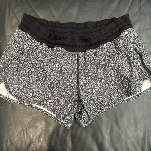 Lululemon Shorts Size 8